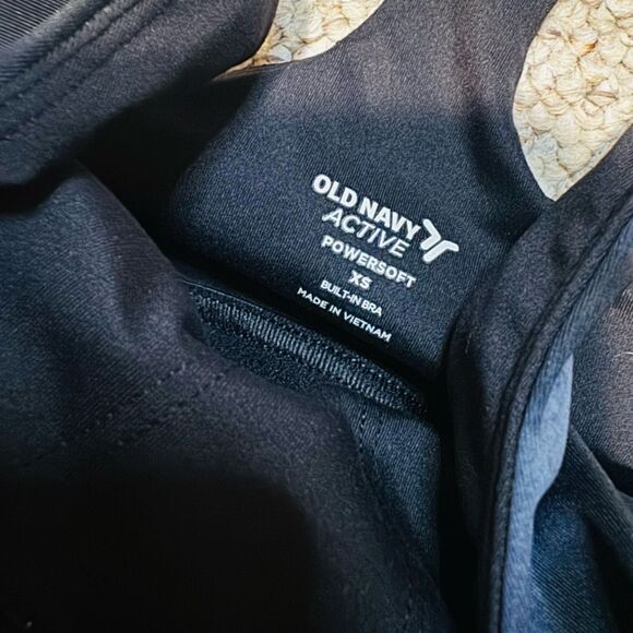 Old Navy Fitted Black and Gray Tank Top - Picture 11 of 11